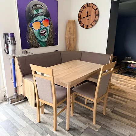 Beautiful Little With Garden 4 People Max Apartmán Battenheim