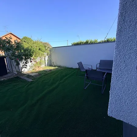 Beautiful Little With Garden 4 People Max Battenheim