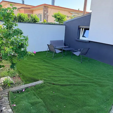 Beautiful Little With Garden 4 People Max Apartmán